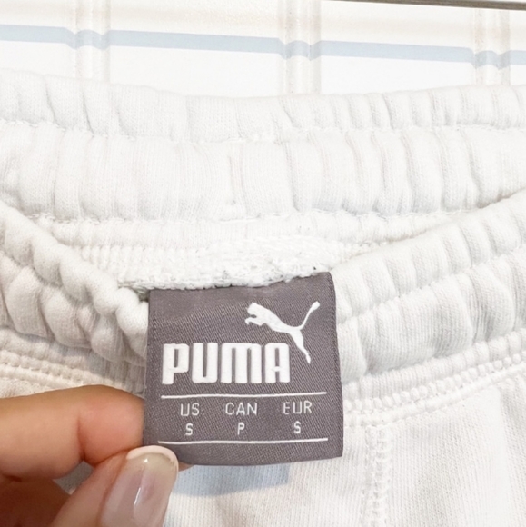 PUMA Heavy Wool Shorts - Picture 5 of 5